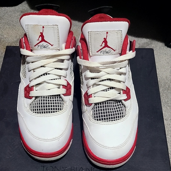 Jordan retro 4 - Picture 1 of 8